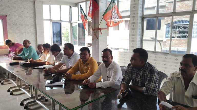 ecb80b3f-e0d4-4647-a232-b7aaeedce492