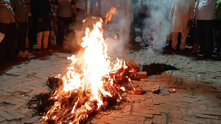 6e4dfe08-5374-4d7e-9b8b-db5c11f6bd9f