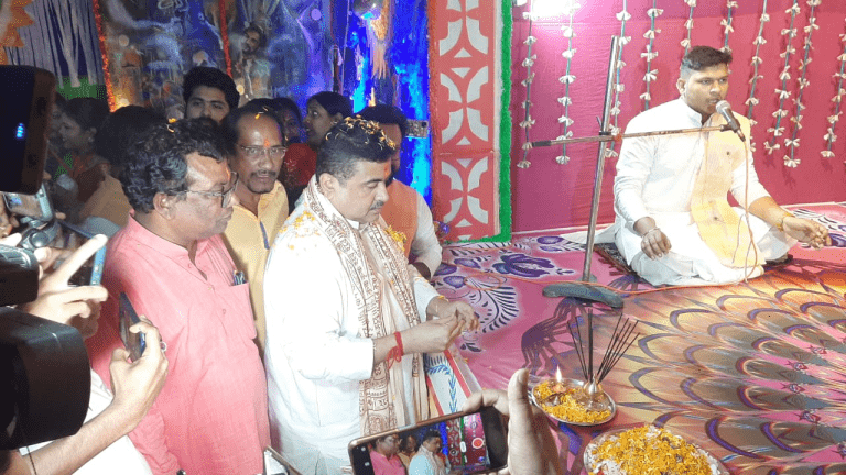 fab44a76-a84d-4e98-aeed-4da69c5e9a74