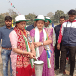 cf4332e8-fc4c-40ec-bf99-dad0d9c16baf