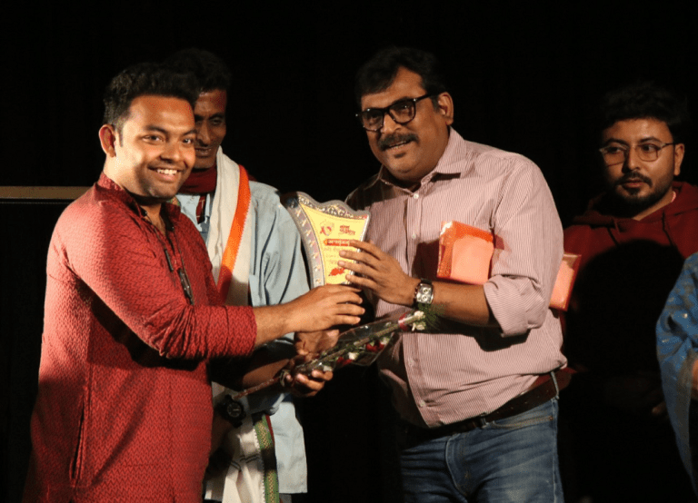 86ca2131-d721-478c-82e8-eddd9302e1f0