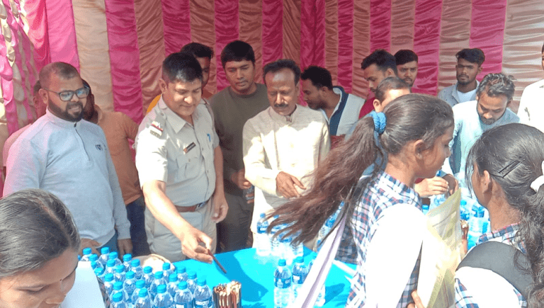 d8981e45-2968-4454-aa36-ccfd5298559b