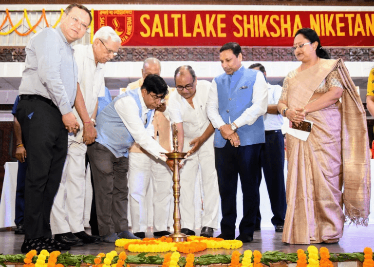 42f16ca8-7434-4bcd-995b-4a104c4eded0