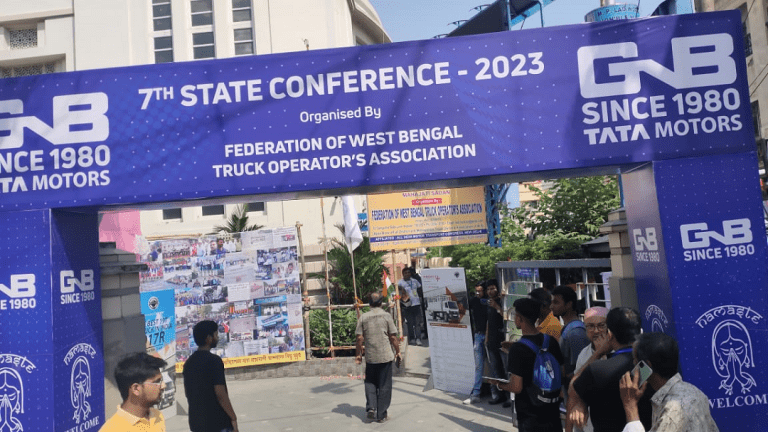 58e89142-9c8e-45c1-aea9-72a07b030d20