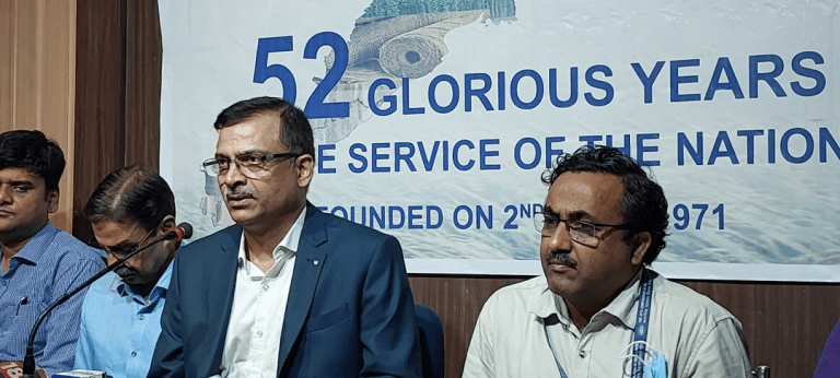 df9a1610-50c1-4b9c-8fdf-fd0df5176477