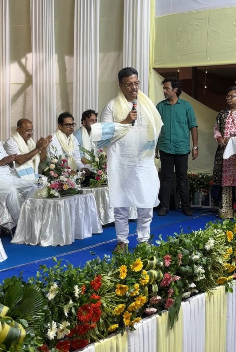 ebb85353-18d6-42b6-9e28-730bdfc98554