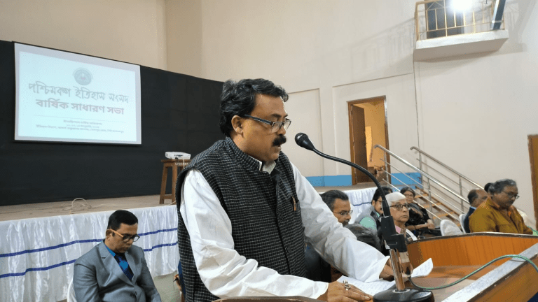 cee619cc-6219-4304-a741-6e0cf938393c