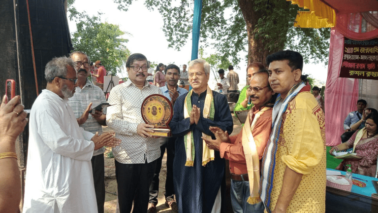 8baaf02f-6ea9-49db-8d27-768506780c40