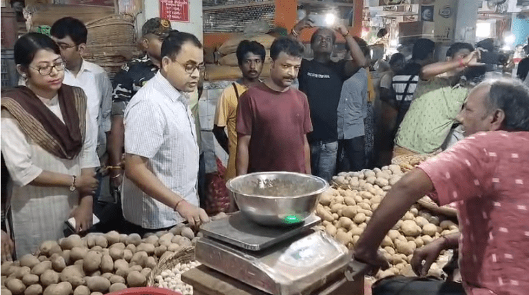 screenshot-web_whatsapp_com-2024_07_18-00_23_35