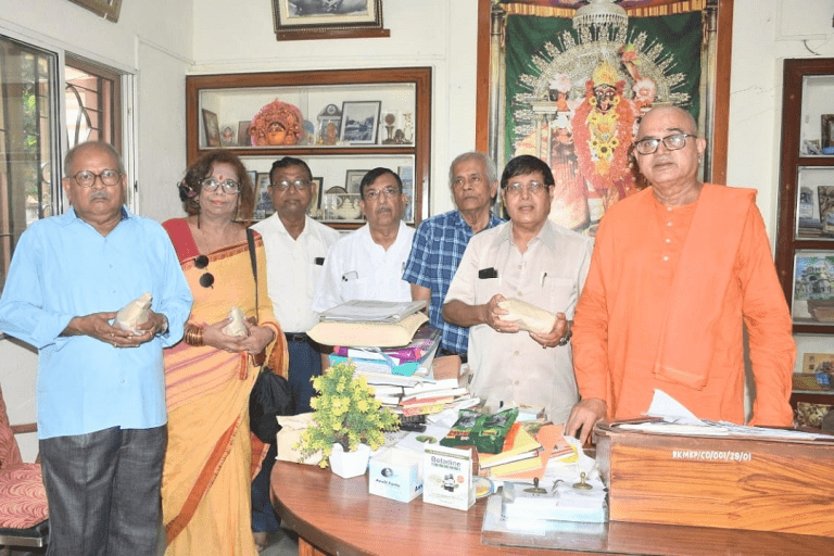 a0d74f04-f53c-4501-9ecb-12997b90dad6