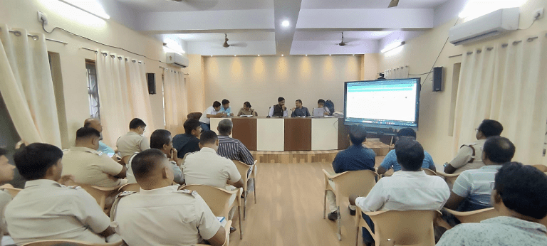 b1f23ffa-0de5-49a4-96f0-7e32fb767884