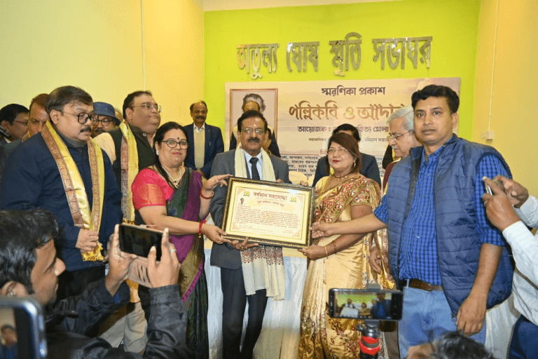 3f3d70d6-40e4-4d90-9ef7-e96baa45df43