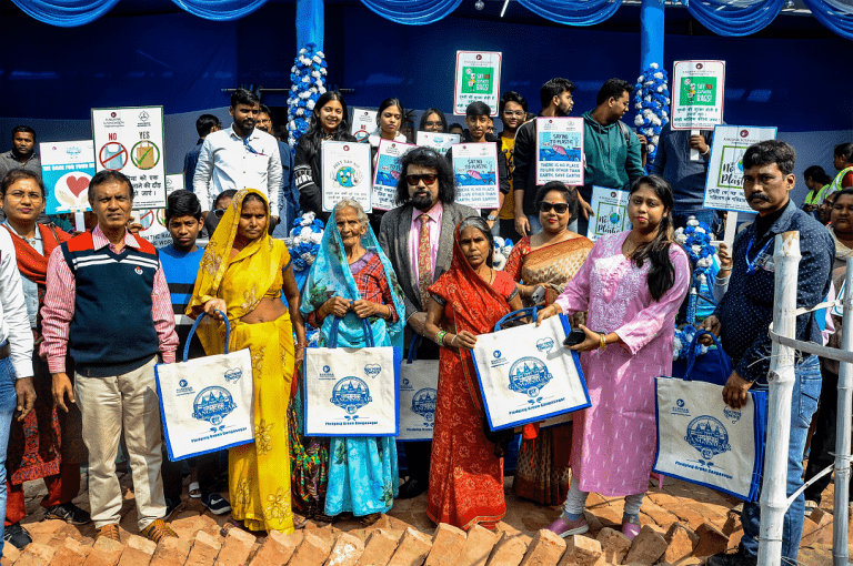 c8367cb3-abe5-4fab-8f5b-6f894ef6ff6d