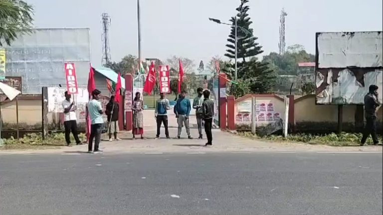 2196cbb7-5a44-42c7-bb35-0be529bae54e