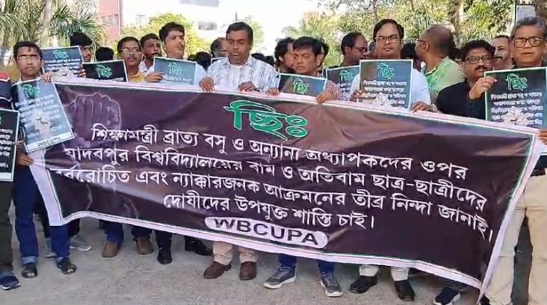 Screenshot_4-3-2025_2257_web.whatsapp.com