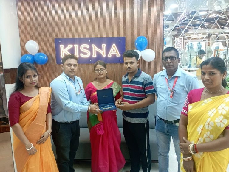 7061d28e-4c44-44c2-8cdb-84ba1c9b2505