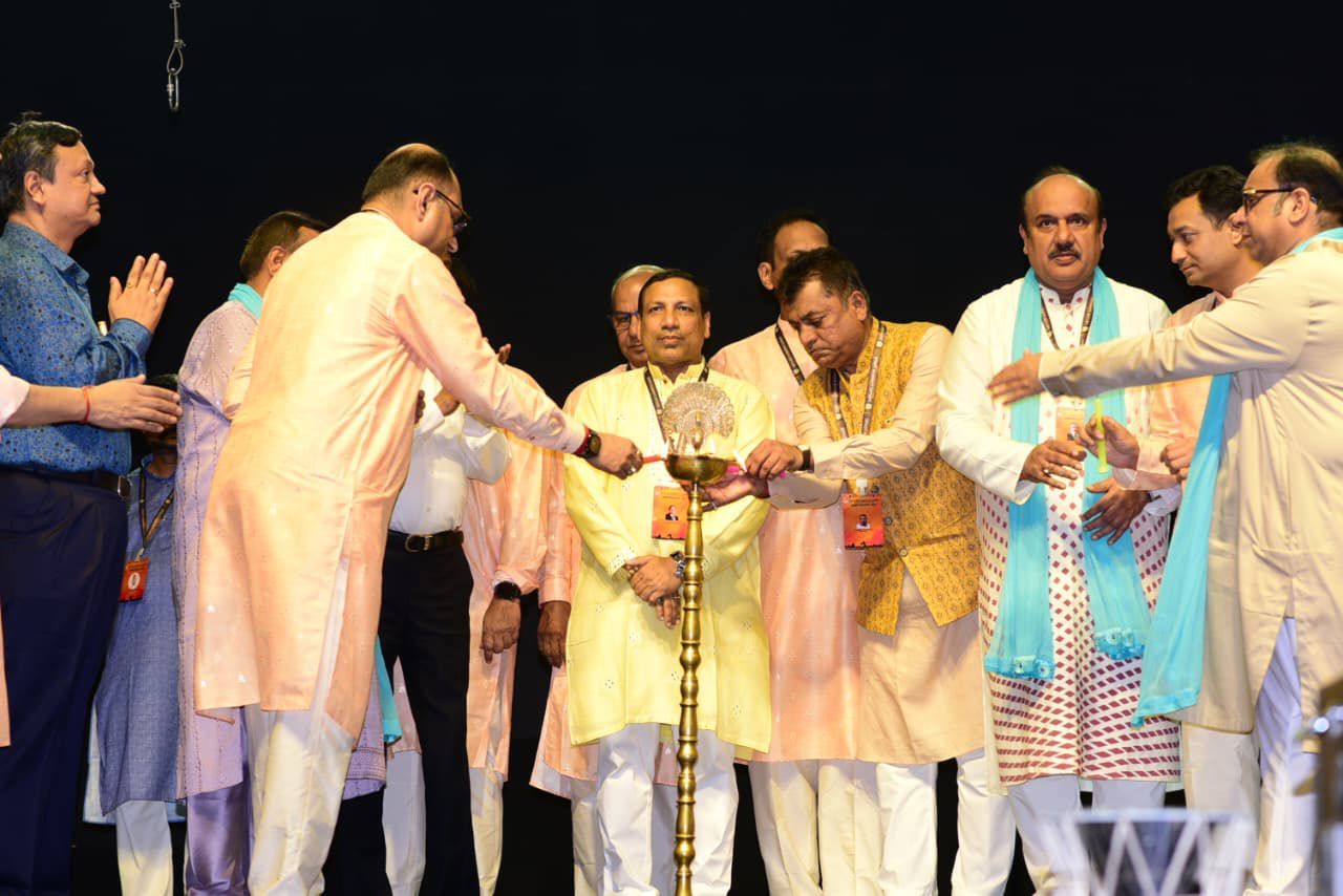 WhatsApp Image 2025-10-03 at 14.01.38_23396f56