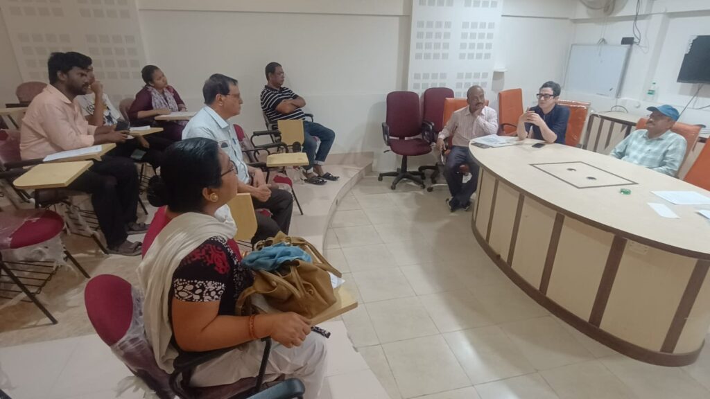 2eff3c1d-e77a-4d39-a2e2-f5fb500cfa30