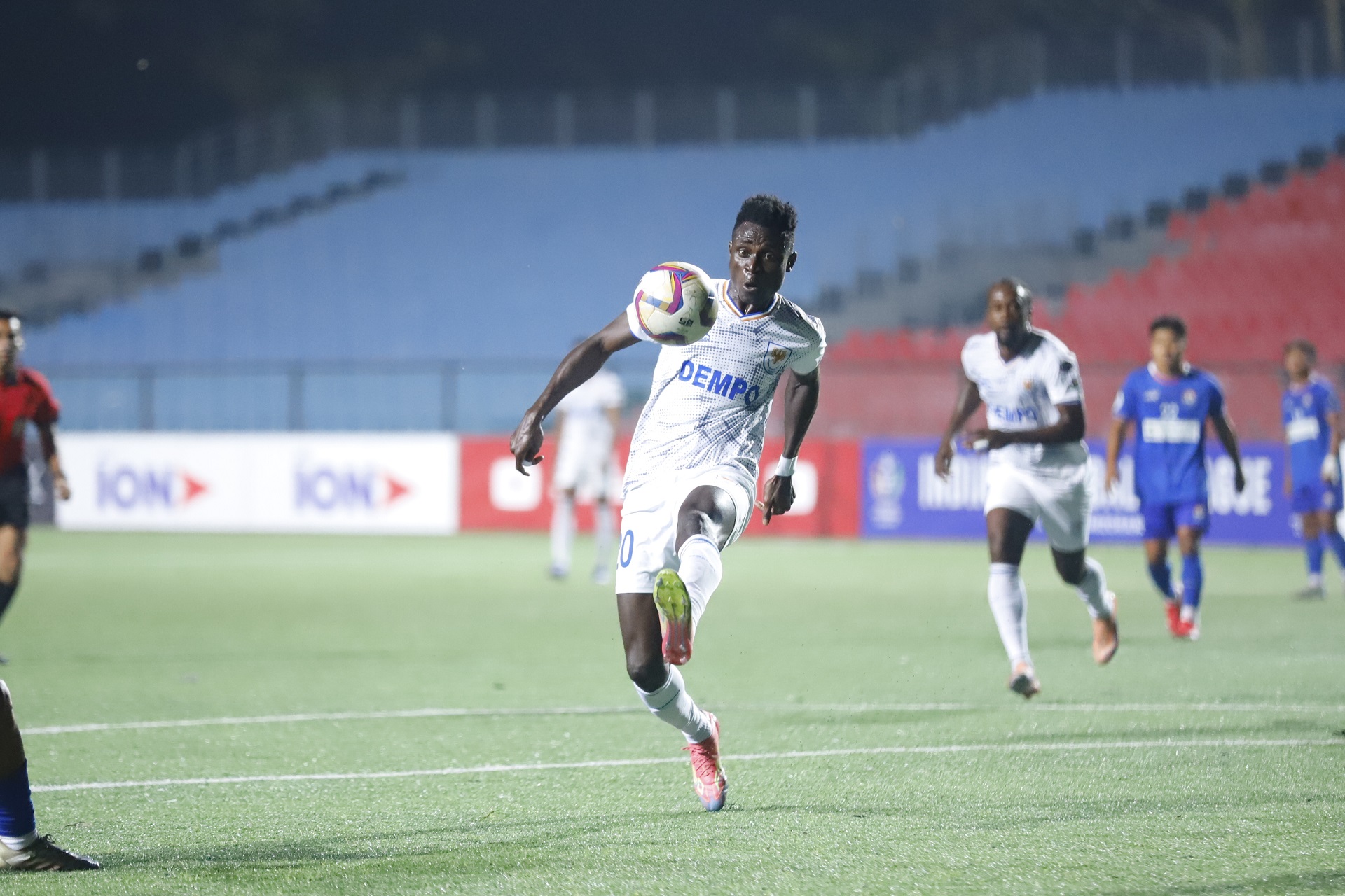 Dempo comes from behind to hold Chanmari
