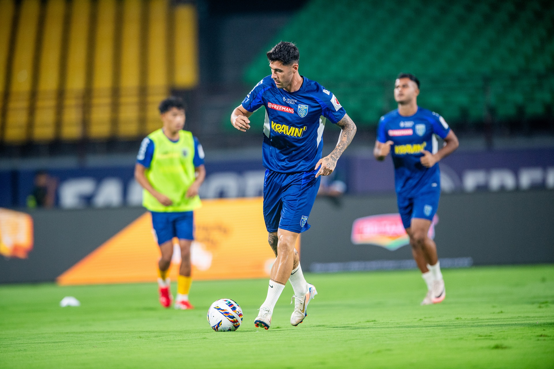 East Bengal seek crucial home victory against winless Kerala Blasters; Bengaluru FC host unbeaten Mohun Bagan SG