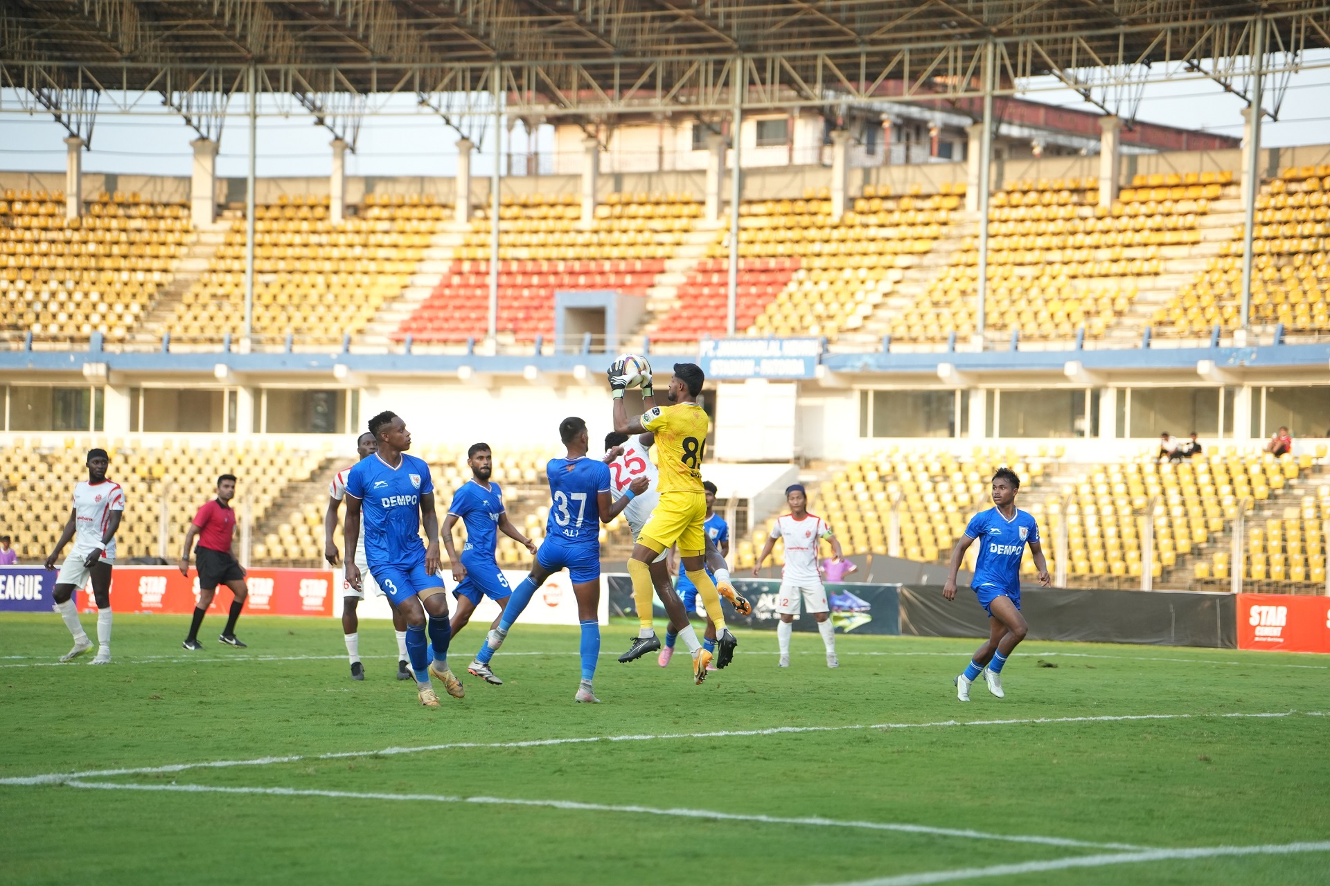 Niraj Kumar shines as Namdhari holds Dempo to a draw.