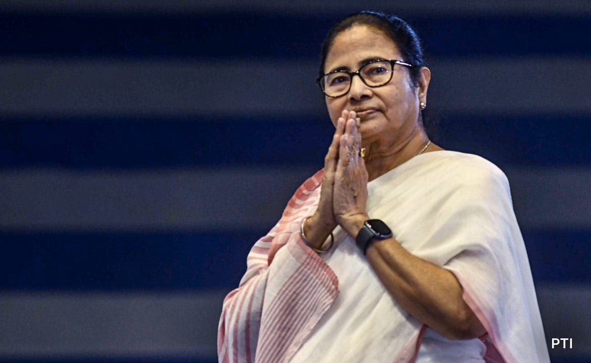 “২০২৬ বিধানসভা নির্বাচন: মমতা বন্দ্যোপাধ্যায়ের সরকারের ধারাবাহিকতা ও জনকল্যাণমুখী প্রকল্পের জোরে চতুর্থবারের সম্ভাবনা”
