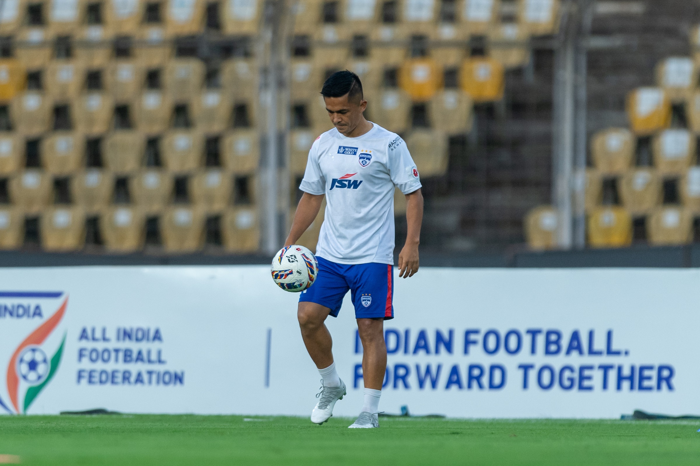 M77 - OFC Vs BFC