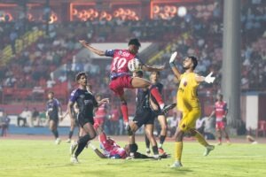 M87 - JFC Vs OFC