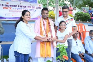 সাঁতার শুধু খেলা নয়, জীবন বাঁচানোর দক্ষতা&mdash;বিশ্ব জলে ডুবে মৃত্যু প্রতিরোধ দিবস উপলক্ষে মেদিনীপুরে সচেতনতার বার্তা