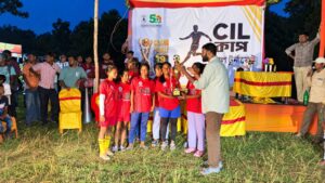 সিআইএল কাপ: বর্ধমান মহিলা ফাইনালে আরাউর হাউরগুড়ি একাদশ চ্যাম্পিয়ন, জোনাল পর্বে যোগ্যতা অর্জন / CIL Cup: Araur Hoaurguri Akadash wins Bardhaman women’s final, secures zonal qualification